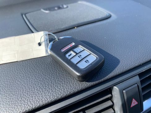 Used 2021 Honda CR-V EX image 33