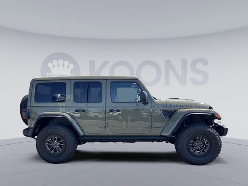Used 2025 Jeep Wrangler Unlimited Rubicon 392 AWD/4WD image 17