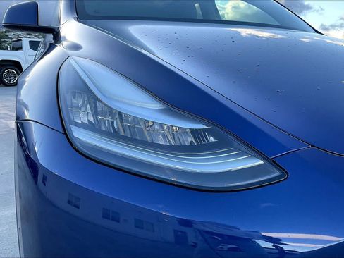 Used 2020 Tesla Model Y Performance AWD/4WD image 31