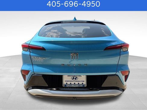 Used 2025 Buick Envista Sport Touring w/ Convenience II Package FWD image 4