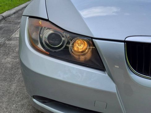 Used 2007 BMW 328i Sedan RWD image 11