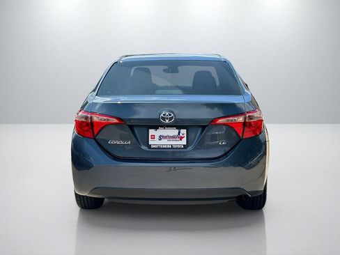 Used 2018 Toyota Corolla LE FWD image 6