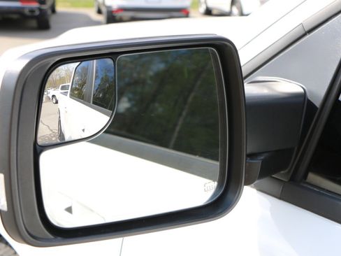 Used 2022 RAM 1500 Big Horn image 15