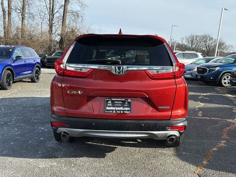 Used 2018 Honda CR-V Touring image 4