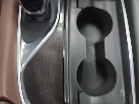 Used 2021 Buick Enclave Avenir w/ Avenir Technology Package image 28