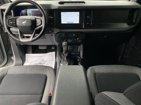 Used 2022 Ford Bronco Big Bend w/ Sasquatch Package image 12