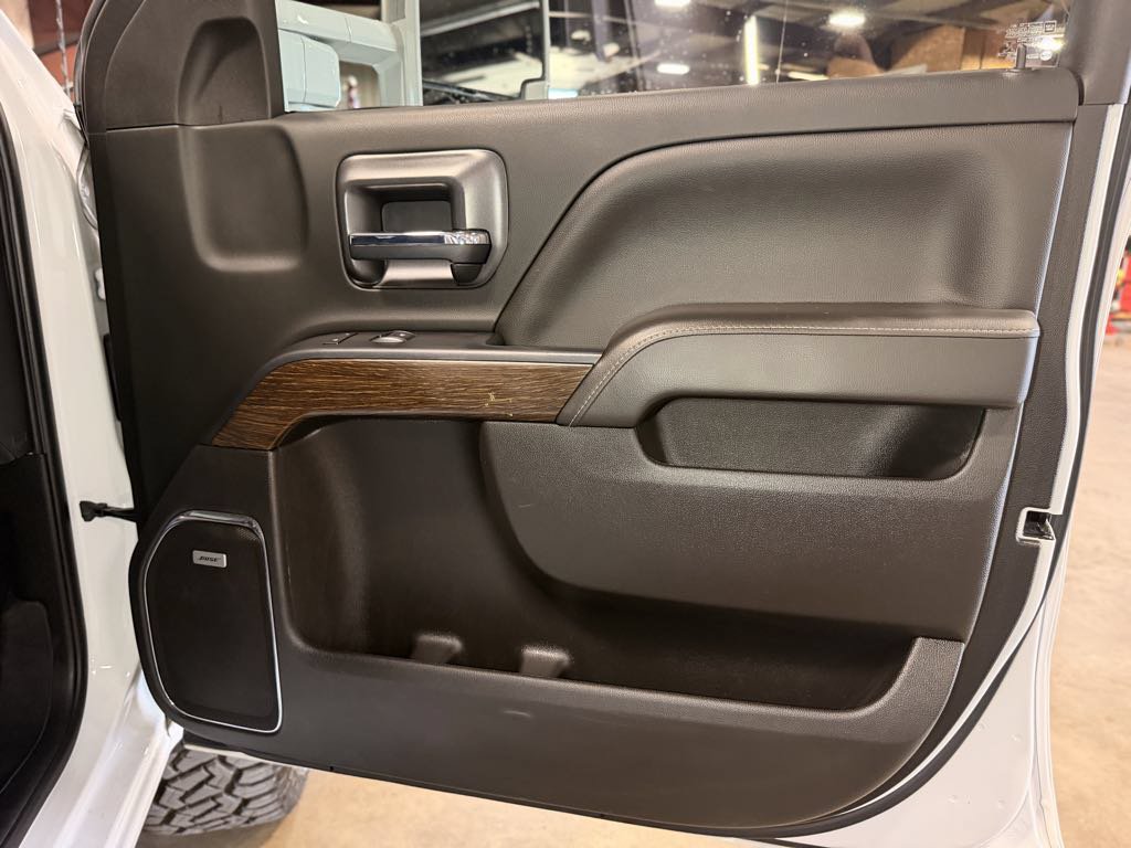 Used 2018 GMC Sierra 3500 Denali w/ Duramax Plus Package AWD/4WD image 23