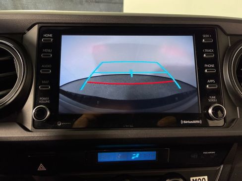 Certified 2021 Toyota Tacoma TRD Sport w/ Technology Package AWD/4WD image 21