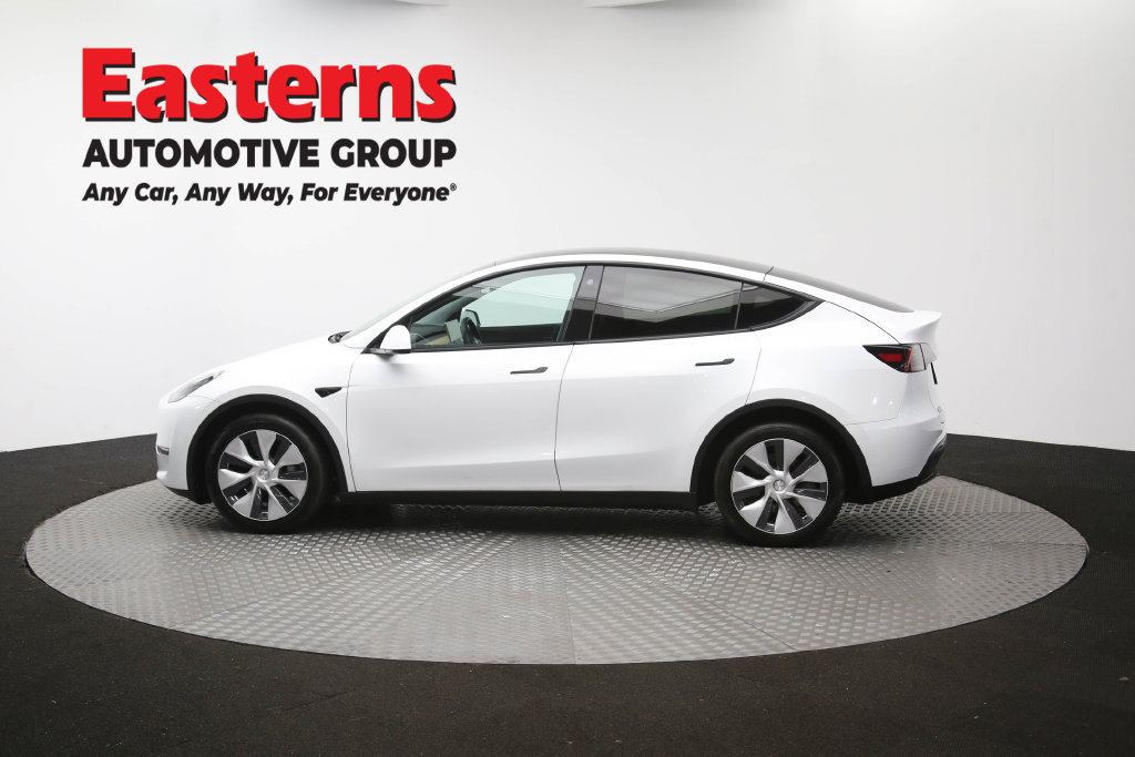 Used 2022 Tesla Model Y Long Range AWD/4WD image 57