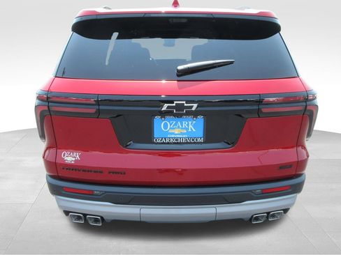 New 2026 Chevrolet Traverse Z71 w/ Driver Confidence Package AWD/4WD image 5
