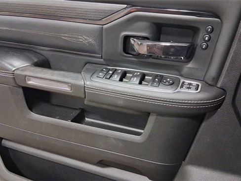 Used 2024 RAM 3500 Limited image 34