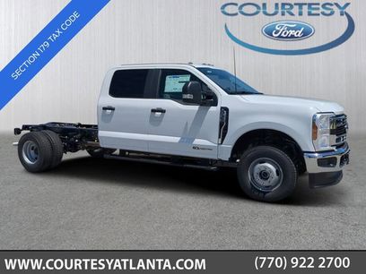 New 2025 Ford F350 XL w/ XL Chrome Package