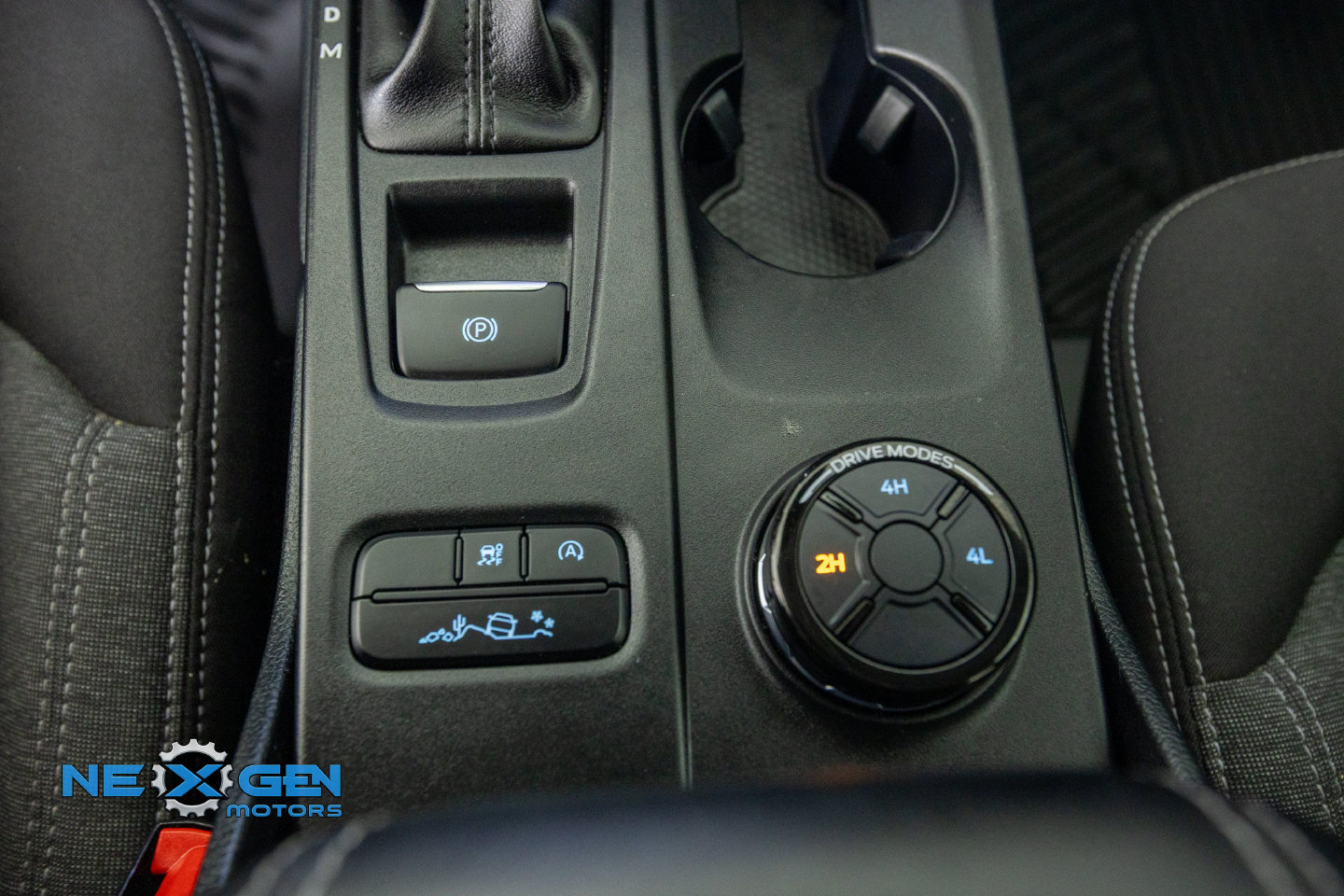 Used 2025 Ford Ranger XLT w/ Equipment Group 301A High AWD/4WD image 24