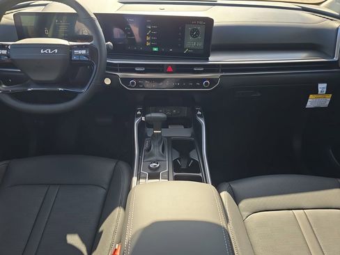 New 2026 Kia Sorento S FWD image 14