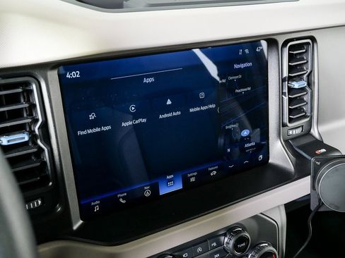 Used 2023 Ford Bronco Wildtrak image 14