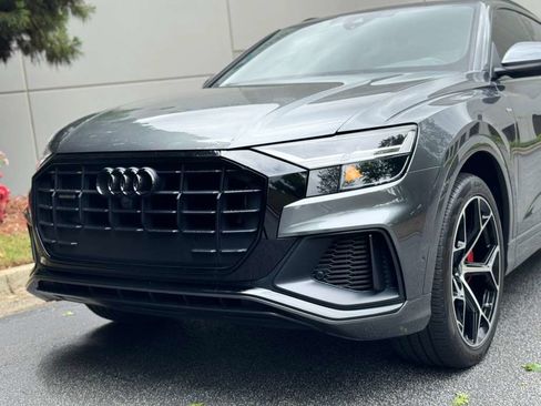 Used 2020 Audi Q8 Premium Plus w/ Premium Plus Package AWD/4WD image 3