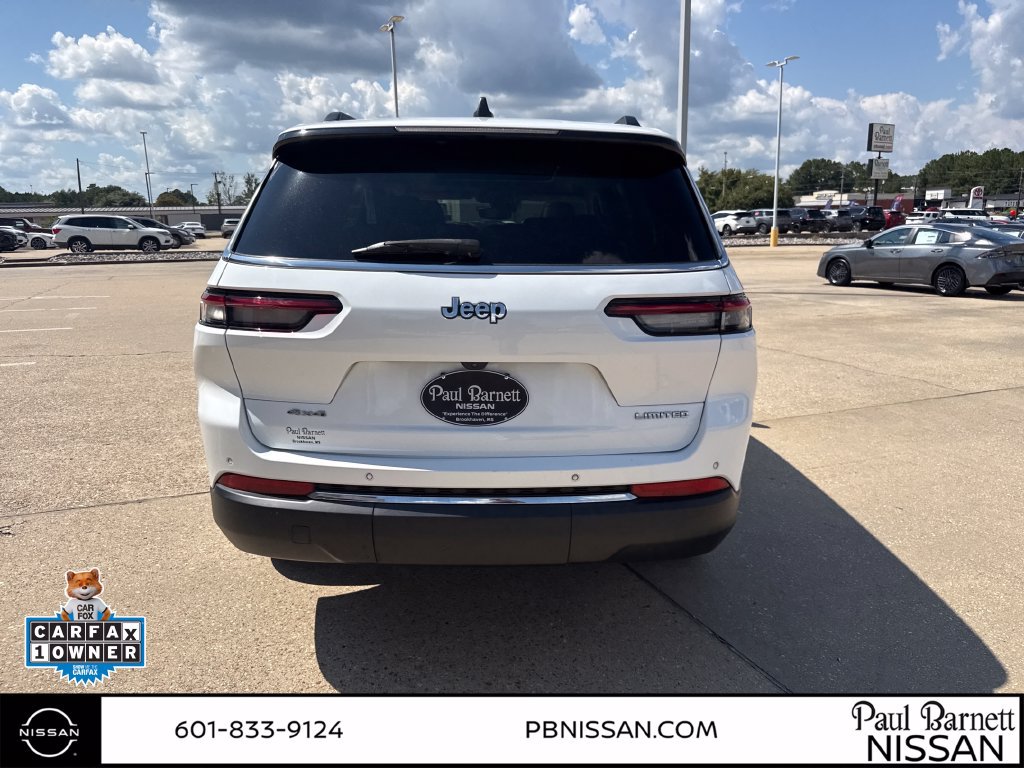 Used 2023 Jeep Grand Cherokee L Limited AWD/4WD image 10