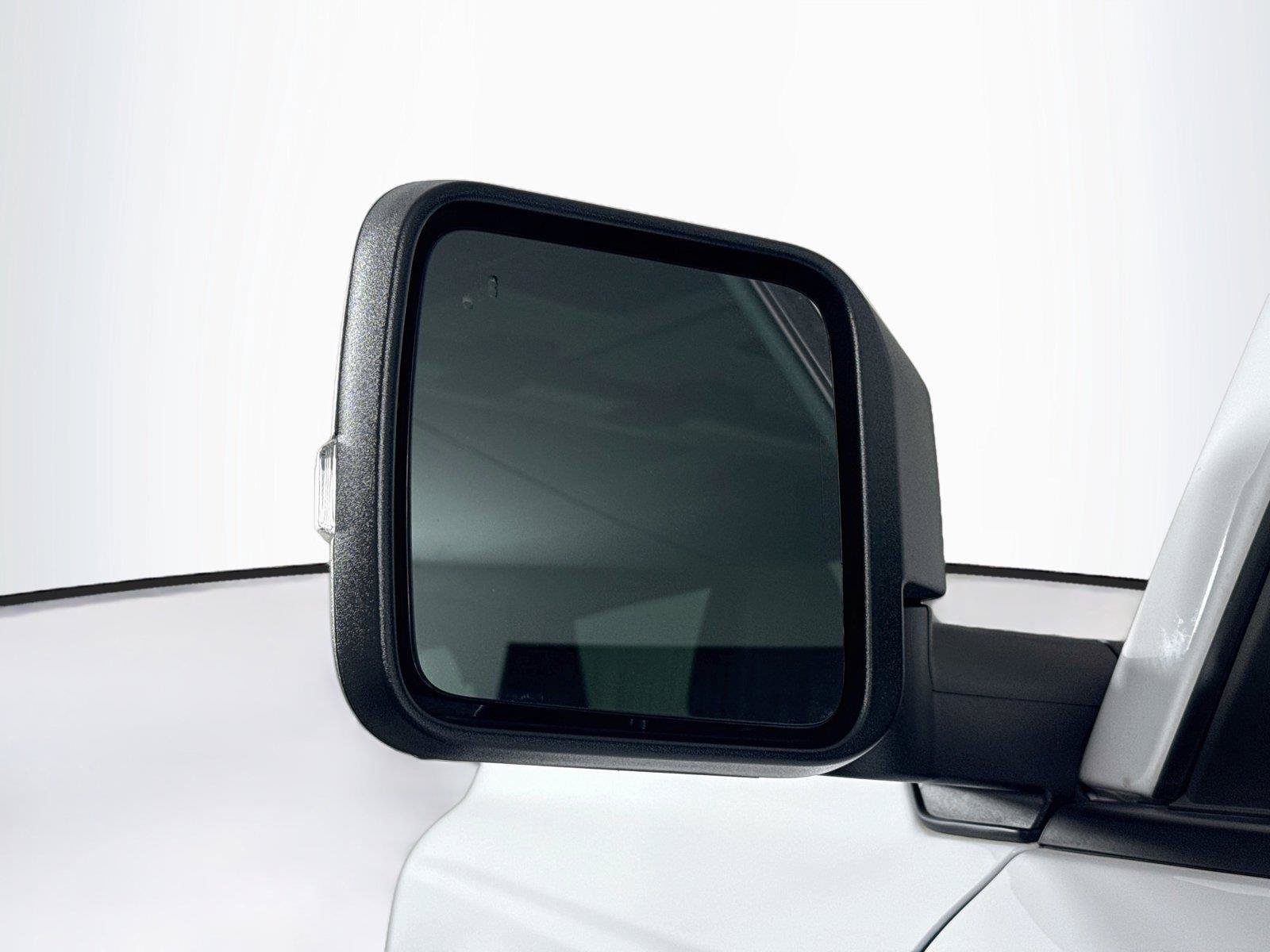 Used 2025 Ford Bronco Badlands AWD/4WD image 5