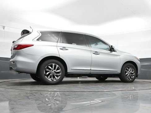 Used 2013 INFINITI JX35 AWD w/ Premium Pkg image 23