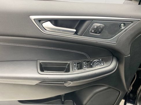 Used 2024 Ford Edge Titanium w/ Equipment Group 301A AWD/4WD image 12