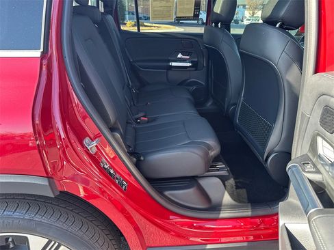 Certified 2024 Mercedes-Benz EQB 300 4MATIC image 17