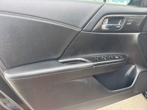 Used 2013 Honda Accord EX-L image 16