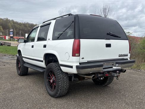 Used 1997 Chevrolet Tahoe 4WD w/ Preferred Equipment Group 3 image 7