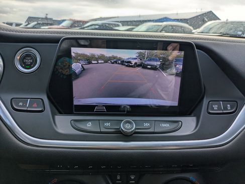 Used 2021 Chevrolet Blazer LT image 17