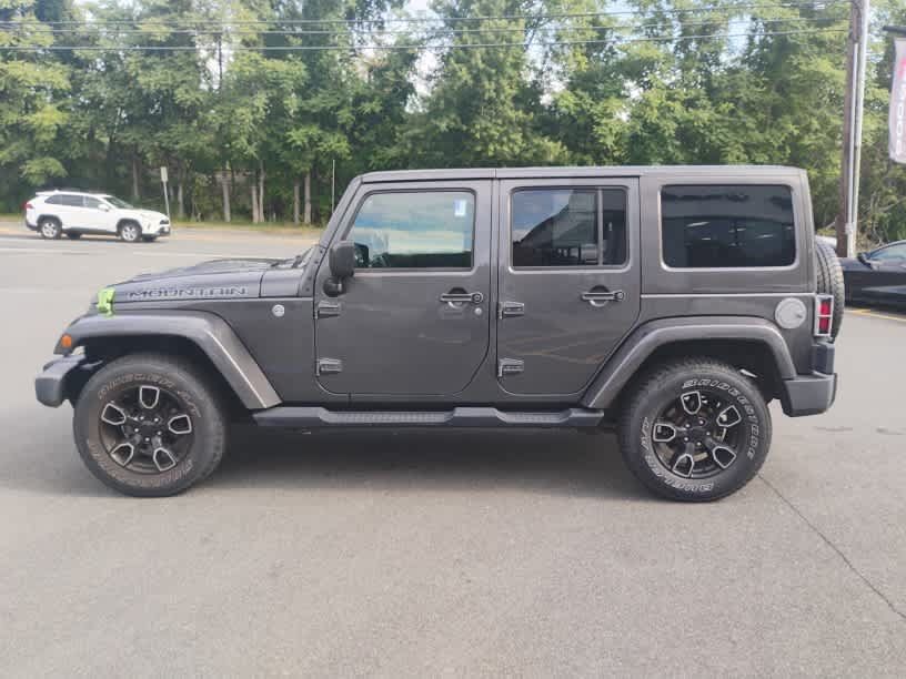 Used 2017 Jeep Wrangler Unlimited Sahara AWD/4WD image 6
