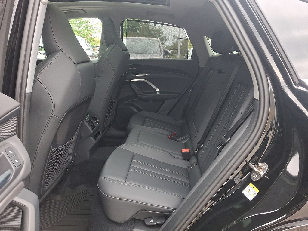 New 2026 Audi Q5 Prestige AWD/4WD image 5