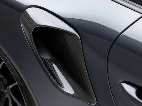 Used 2018 Porsche 911 GT2 RS image 55