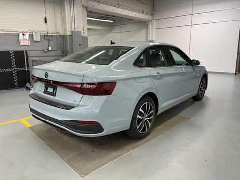 New 2026 Volkswagen Jetta SE FWD image 4