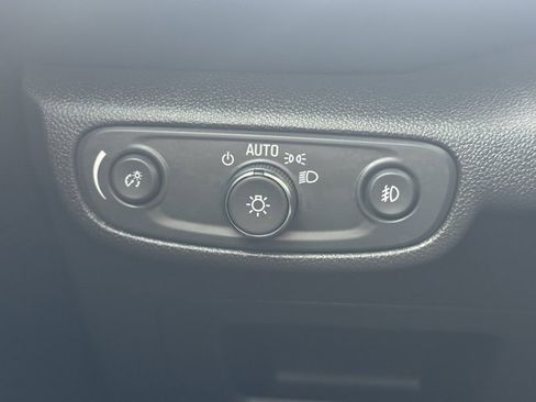 Certified 2023 Chevrolet TrailBlazer RS w/ Sun and Liftgate Package image 31