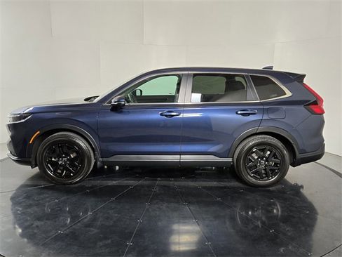 Used 2024 Honda CR-V EX-L image 3