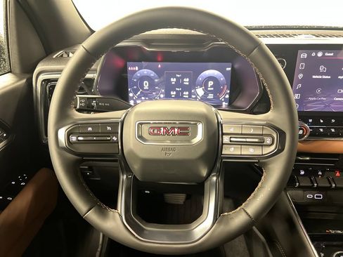 New 2026 GMC Canyon AT4 w/ AT4 Premium Package AWD/4WD image 35