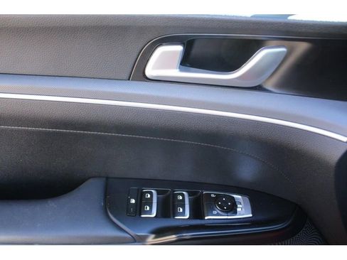 Used 2021 Kia K5 LXS image 17