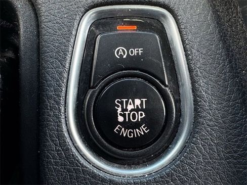 Used 2014 BMW 320i xDrive Sedan image 19