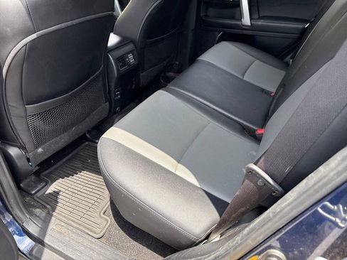 Used 2017 Toyota 4Runner SR5 Premium AWD/4WD image 6