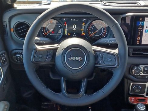 New 2026 Jeep Gladiator Mojave AWD/4WD image 29