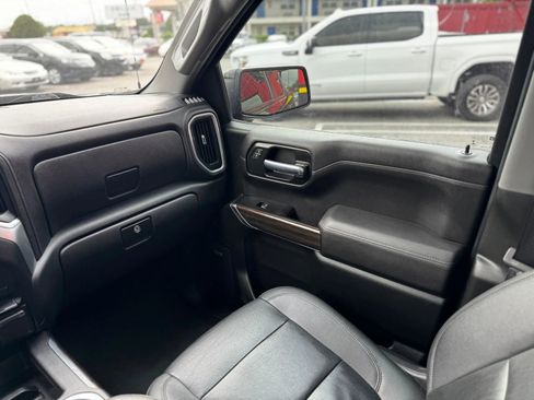 Used 2021 Chevrolet Silverado 1500 RST w/ Convenience Package II RWD image 8