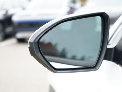 Certified 2025 Hyundai Tucson SE image 8