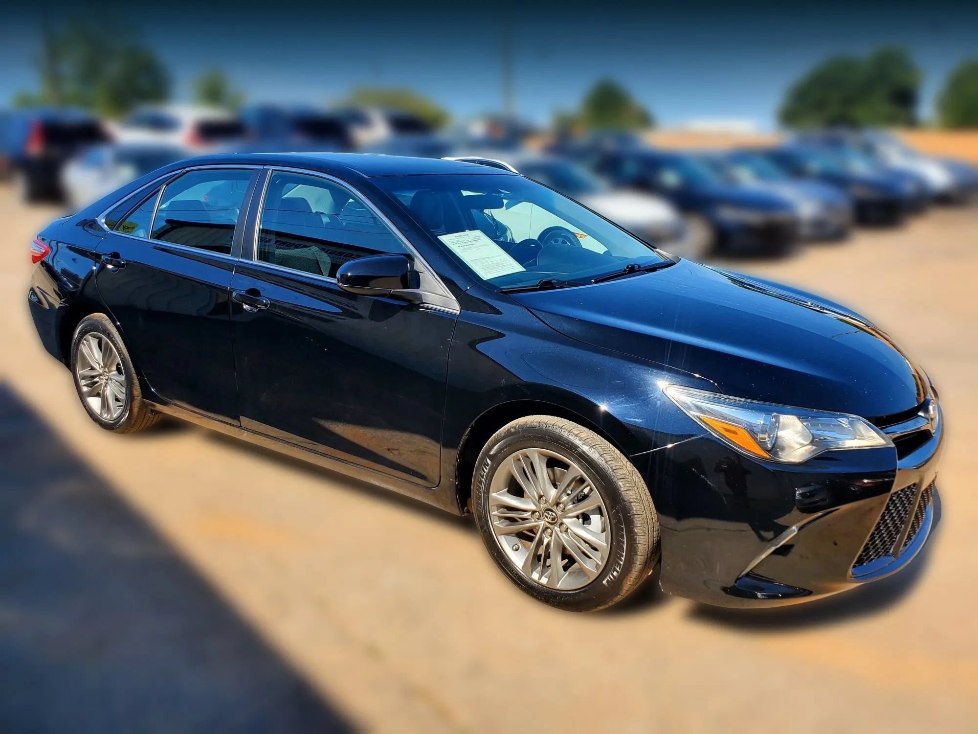 Used 2016 Toyota Camry SE FWD image 13