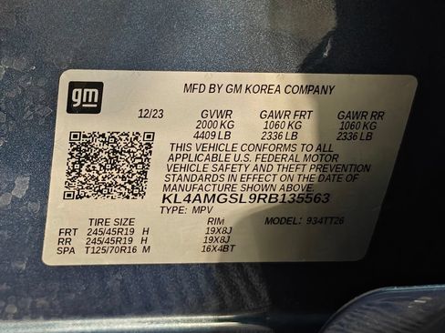 Used 2024 Buick Encore GX Avenir w/ Avenir Technology Package AWD/4WD image 62