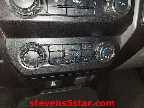 Used 2020 Ford F250 XLT AWD/4WD image 15