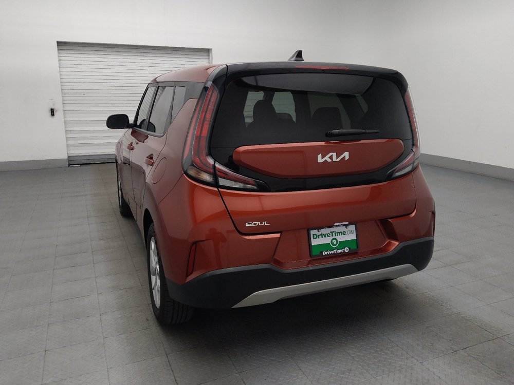 Used 2024 Kia Soul S FWD image 6