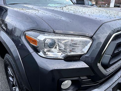 Used 2023 Toyota Tacoma SR5 image 33