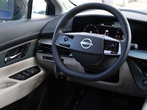 Used 2025 Nissan Murano SL AWD/4WD image 28