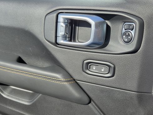 New 2026 Jeep Wrangler Unlimited Sahara image 17