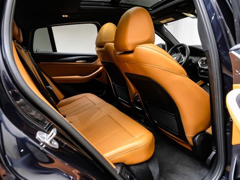 Used 2023 BMW X4 xDrive30i w/ M Sport Package image 39