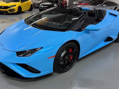 Used 2020 Lamborghini Huracan EVO RWD image 38